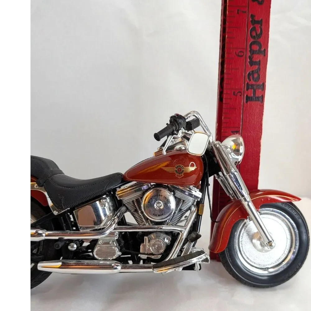 Harley Davidson Fat Boy Maisto 1:10 1999 FLSTF Red Diecast Motorcycle Model